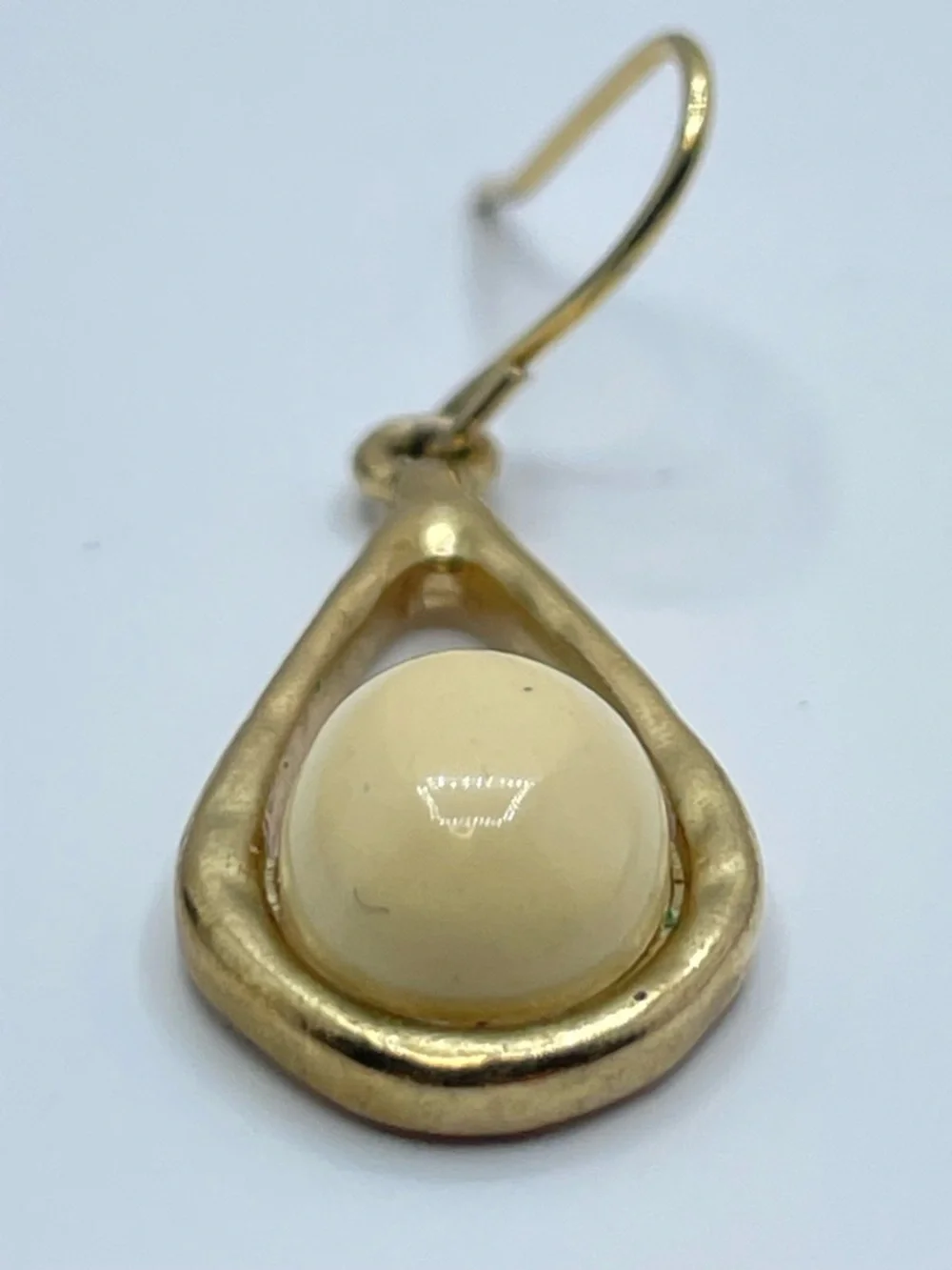 Gold Tone Teardrop Faux Pearl Dangle Earrings Minimalist Classic